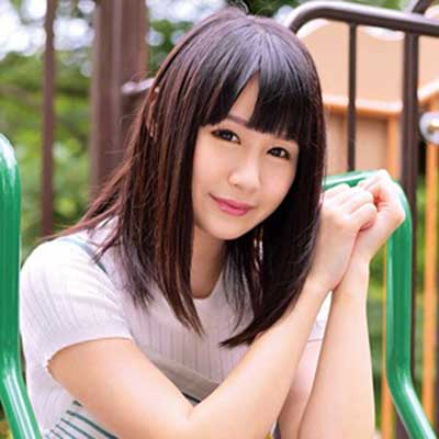 桃菜あこ